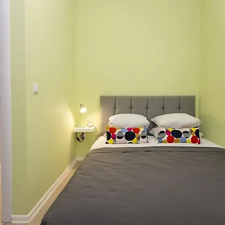 The Cozy Apartment, *