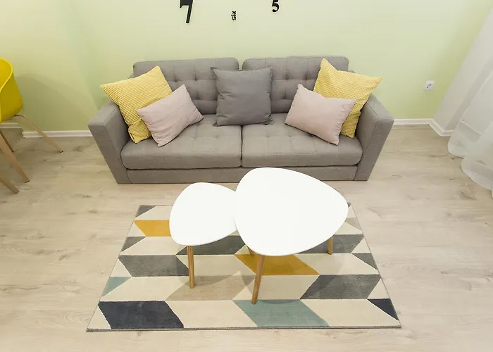 The Cozy Apartment, Sofía